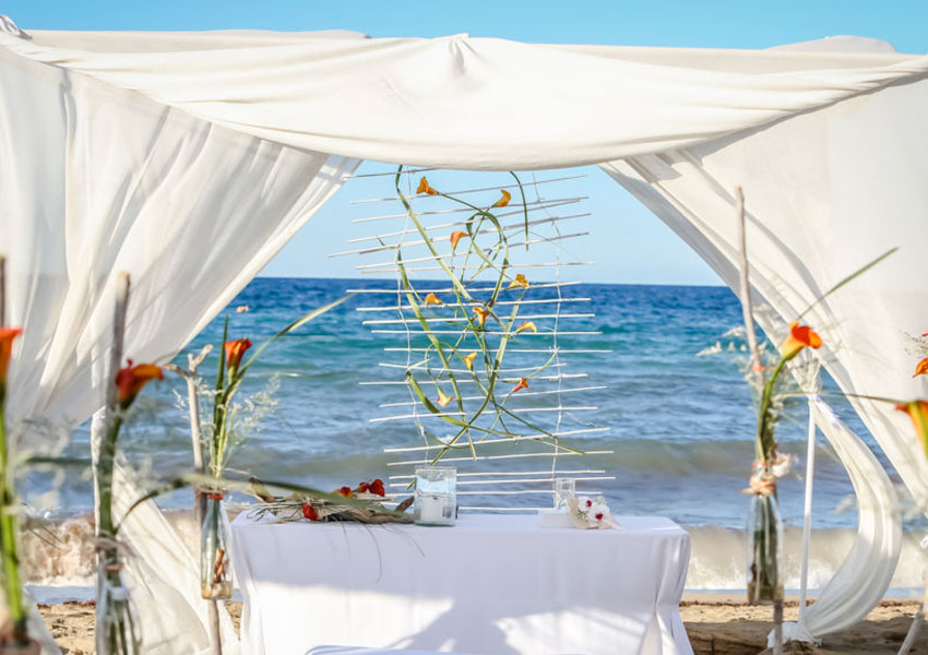 Hochzeit am Strand in Italien